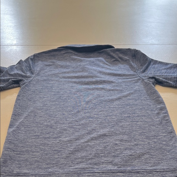 Set of 2 Vineyard Vines Performance Kids' Blue Polo Shirts - Picture 7 of 7